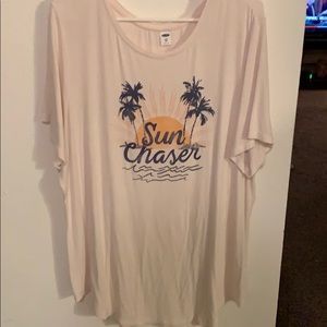 light pink old navy t shirt.